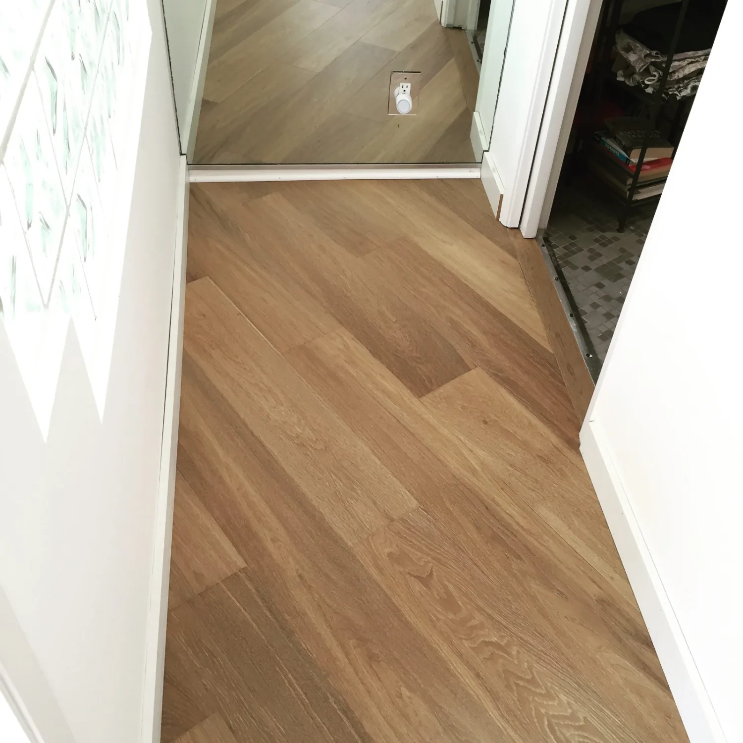 White oak hardwood flooring in a hallway