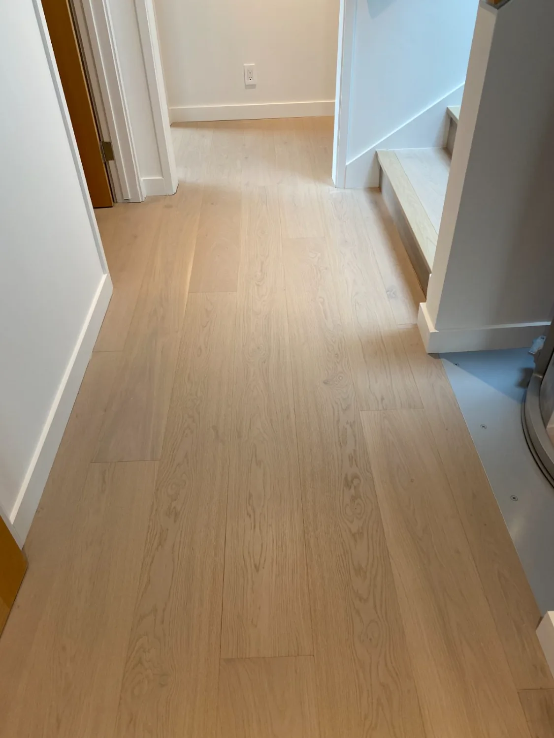 White oak hardwood flooring in a hallway
