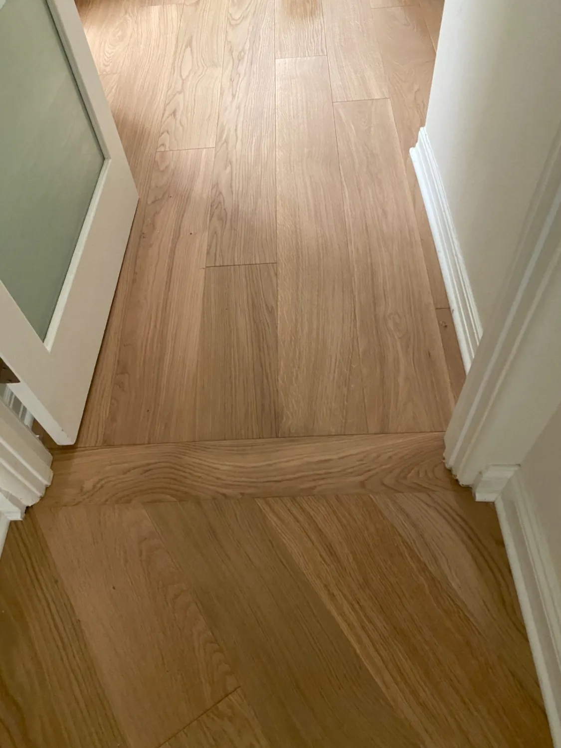 Oak hardwood stair landing