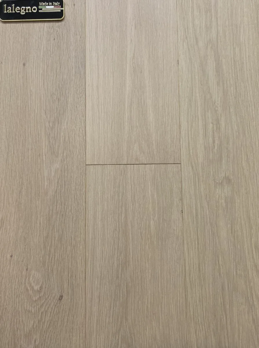 Lalegno Oak Tuscan flooring sample